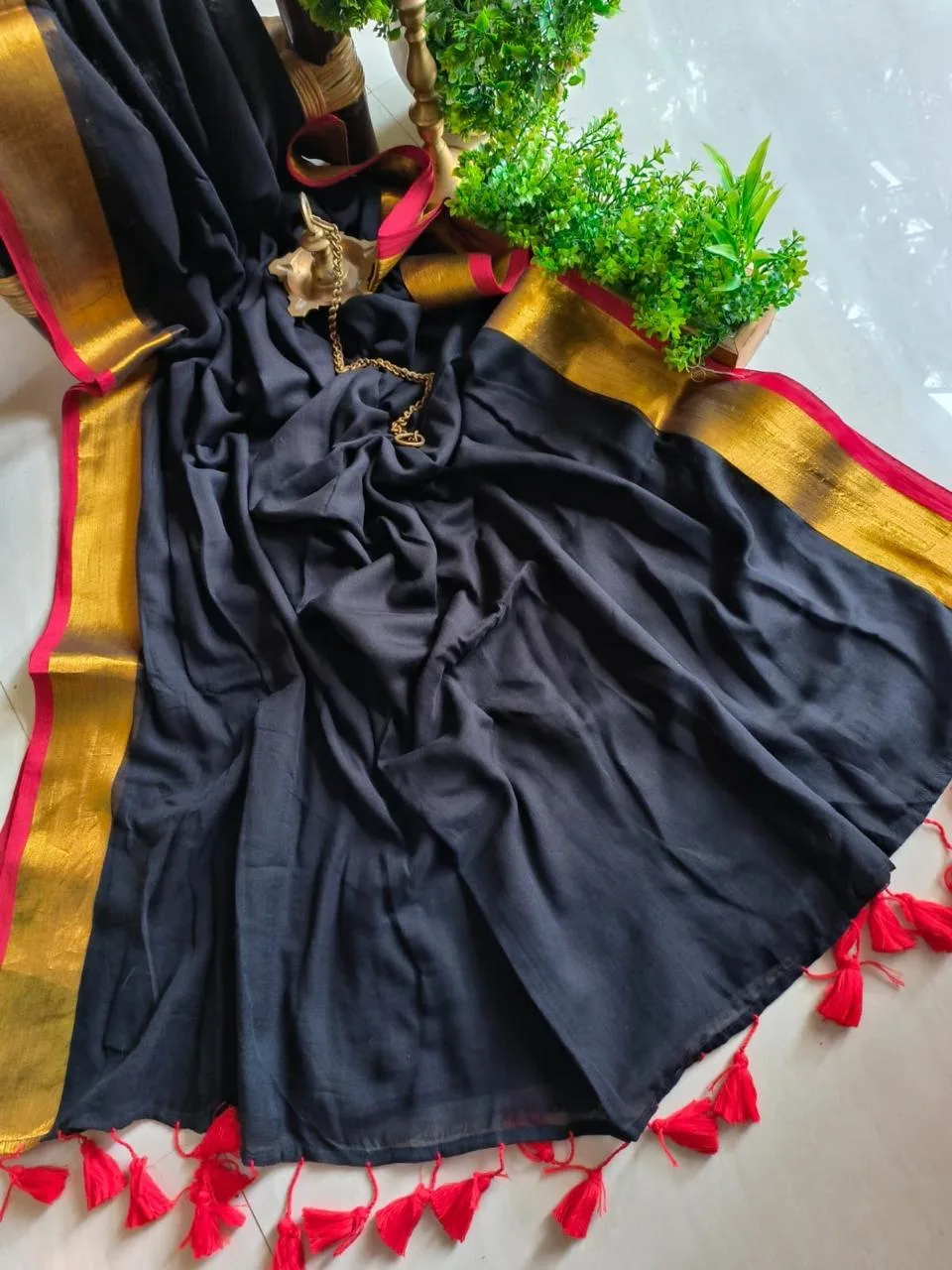 Black Mul Cotton Saree with Beautiful Golden Border - Image 2